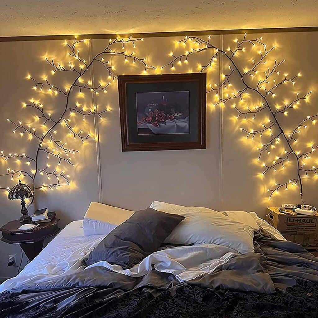 GOESWELL Enchanted Willow Vine, Christmas Decorations Flexible DIY Vines with Lights, 144 LEDs Vines for Room Decor, 7.5FTt Willow Vine Lights for Wall Bedroom Living Room Home Decor (No Remote)