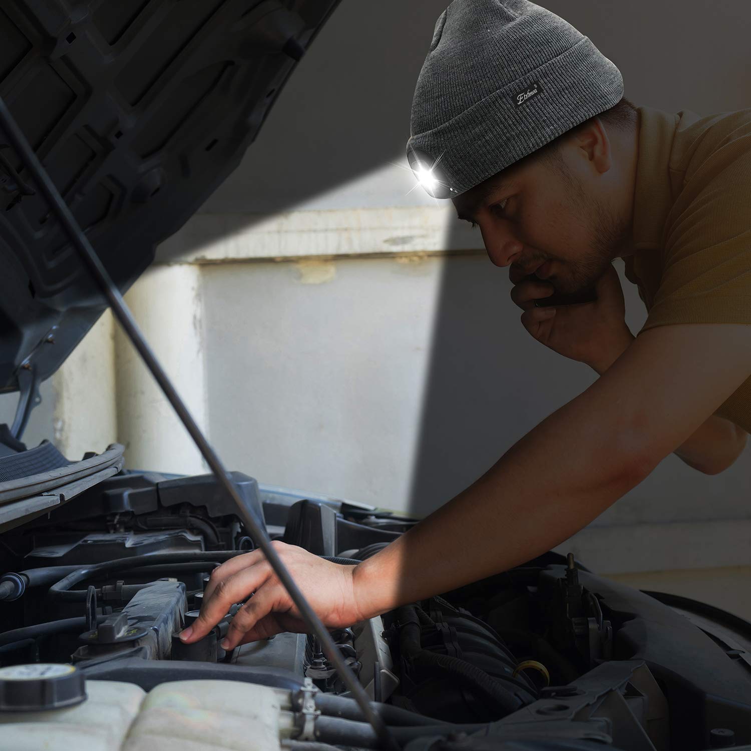 Etsfmoa Unisex Beanie with The Light Gifts for Men Dad Father USB Rechargeable Caps