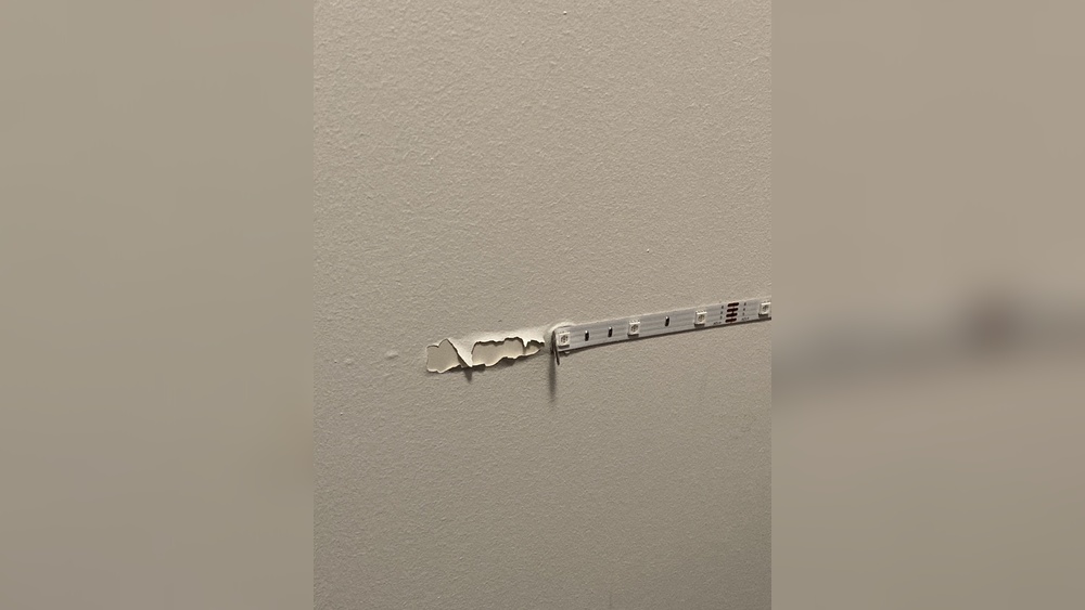 Best Way to Remove Led Lights from Wall